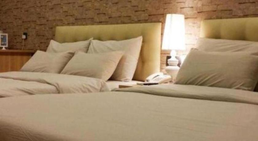 I-Hotel @ Τζόχορ Μπάχρου Εξωτερικό φωτογραφία