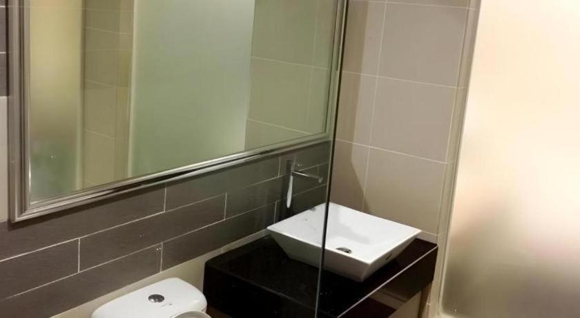 I-Hotel @ Τζόχορ Μπάχρου Εξωτερικό φωτογραφία