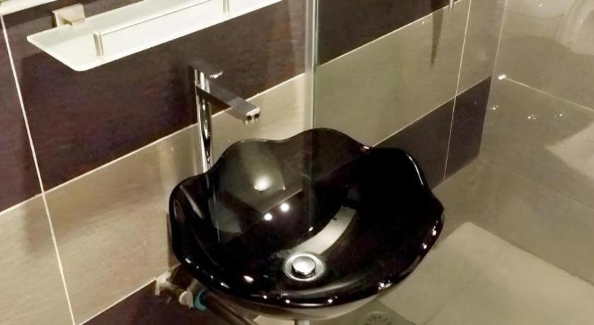 I-Hotel @ Τζόχορ Μπάχρου Εξωτερικό φωτογραφία