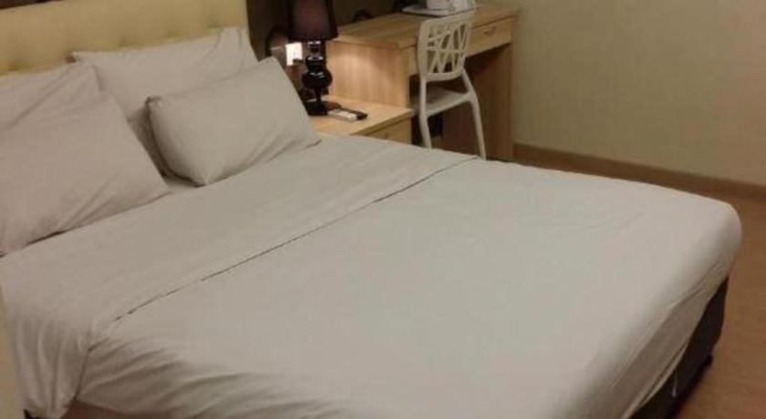 I-Hotel @ Τζόχορ Μπάχρου Εξωτερικό φωτογραφία