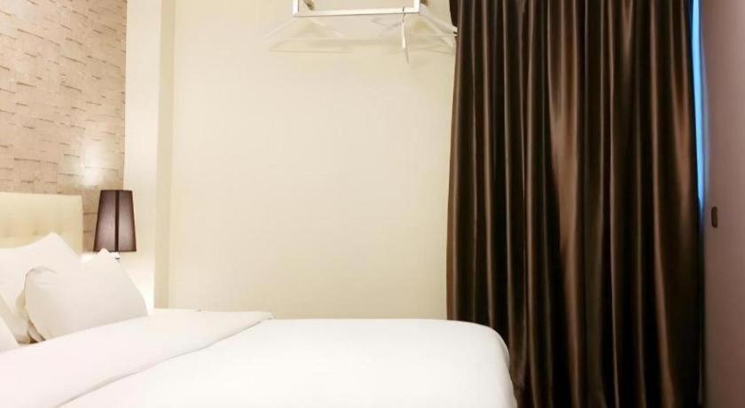 I-Hotel @ Τζόχορ Μπάχρου Εξωτερικό φωτογραφία