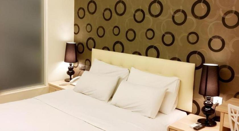 I-Hotel @ Τζόχορ Μπάχρου Εξωτερικό φωτογραφία