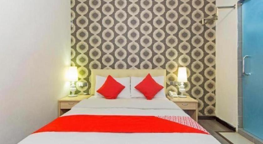 I-Hotel @ Τζόχορ Μπάχρου Εξωτερικό φωτογραφία