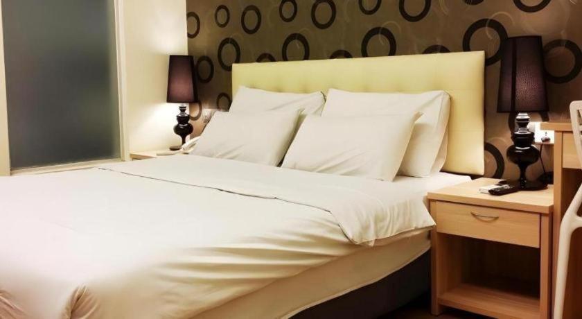 I-Hotel @ Τζόχορ Μπάχρου Εξωτερικό φωτογραφία